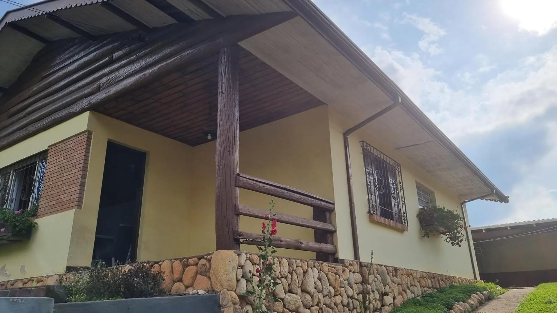 بيت للعطل فيلا Aconchegante Casa Em Campos do Jordão